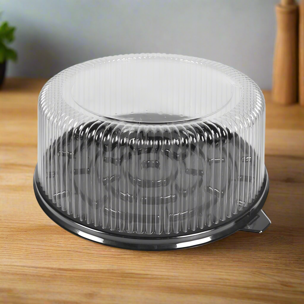 D&W Fine Pack G40-1 round cake container displayed on a bakery countertop