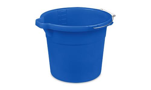 Sterilite 1123 - 12 Qt. Spout Pail, Blue Morpho - Case of 12